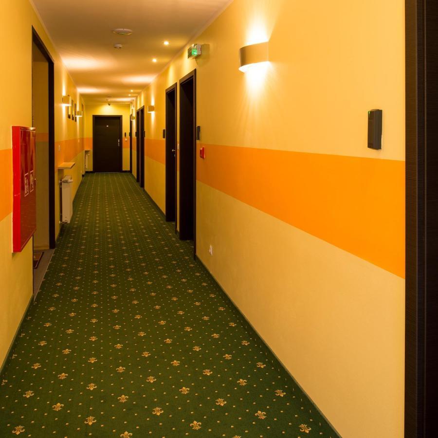 Motel Lesta Lachowka Duza Exterior photo